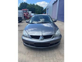 سيارة Mitsubishi Lancer **1600PETROL-AIRCO**: صور 3