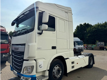 شاحنة جرار DAF XF 510