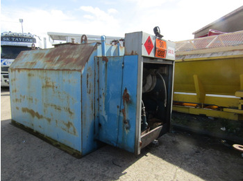 خزان تخزين DIESEL FUEL TANK 10,500 LTR APPROX COMPLETE WITH DONKEY ENGINE, PUMPS AND HOSES, ALL IN WORKING ORDER (3.6 X 1.8 X 1.8M): صور 4