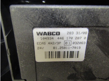 كتلة التحكم - شاحنة MAN TGM ECAS ECU 81.25811.7019: صور 2 كتلة التحكم - شاحنة MAN TGM ECAS ECU 81.25811.7019: صور 2