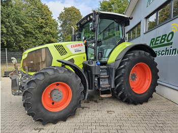 جرار CLAAS Axion 830
