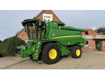حصادة شاملة JOHN DEERE T660