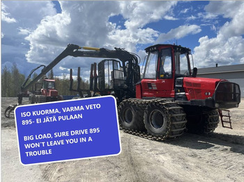 شاحنات نقل الأخشاب في الغابات KOMATSU