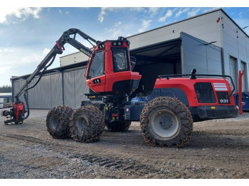 الحصادات KOMATSU