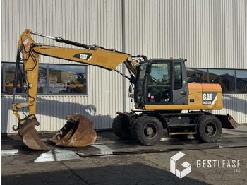 حفارة على عجلات CATERPILLAR M313D