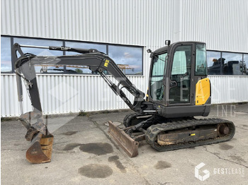 حفارة مصغرة VOLVO ECR50D