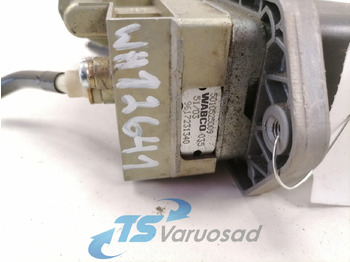 قطع غيار عامة - شاحنة Renault Handbrake control lever 5010525009: صور 3