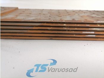 علبة التروس و قطع الغيار - شاحنة Scania Gerabox oil cooler 1753112: صور 4