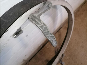 المشعاع - شاحنة Scania Ventilaatori metallrõngas 2489668: صور 4 المشعاع - شاحنة Scania Ventilaatori metallrõngas 2489668: صور 4