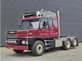 شاحنة جرار SCANIA T142