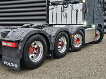 شاحنة Volvo FH 540 8x4 / RETARDER / I PARK COOL / 90T: صور 5 شاحنة Volvo FH 540 8x4 / RETARDER / I PARK COOL / 90T: صور 5