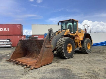 اللودر بعجل VOLVO L220H