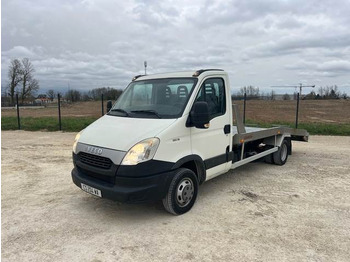 سيارة السحب للتصليح IVECO Daily