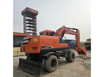 حفارة على عجلات DOOSAN DX150W: صور 5