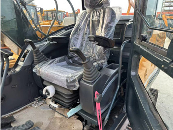 حفارة HYUNDAI R150LC-9S: صور 4 حفارة HYUNDAI R150LC-9S: صور 4