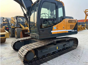 حفارة HYUNDAI R150LC-9S: صور 2 حفارة HYUNDAI R150LC-9S: صور 2