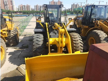 اللودر بعجل Komatsu WA470: صور 2