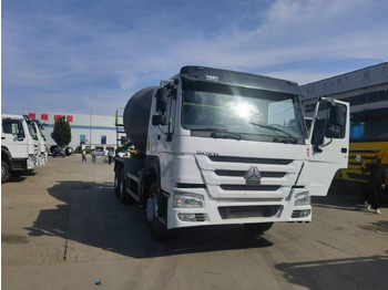 شاحنة خلاطة خرسانة SINOTRUK HOWO