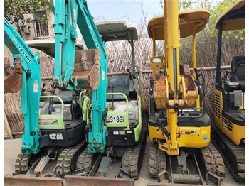 حفارة مصغرة YANMAR VIO 17