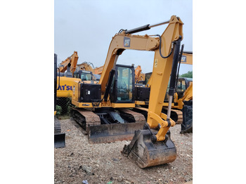 حفارات زحافة CATERPILLAR 307.5