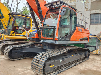 حفارات زحافة DOOSAN DX300LC-9C