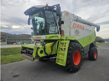 حصادة شاملة CLAAS Lexion