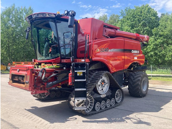 حصادة شاملة CASE IH