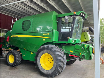 حصادة شاملة JOHN DEERE W440
