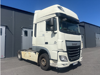 شاحنة جرار DAF XF 460