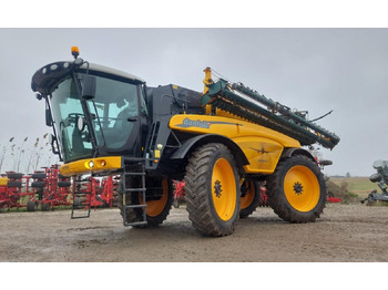 آلة الرش ذاتية الحركة