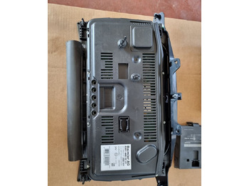 لوحة القيادة - شاحنة MERCEDES-BENZ Mercedes-Benz ACTROS  ATEGO  MP4 EURO 6: صور 3