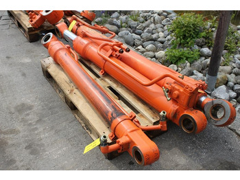 الاسطوانة الهيدروليكية - آلات البناء Hitachi ZX190W: صور 4