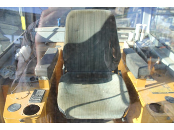 الكبائن - آلات البناء Liebherr LR 622: صور 4