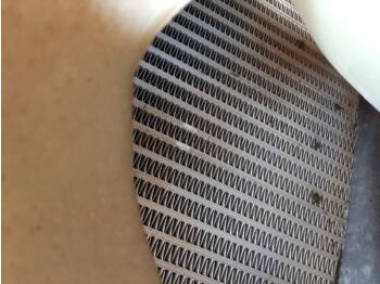 نظام التبريد - آلات البناء Volvo 160 B: صور 5