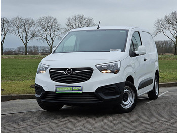 فان المدمجة OPEL