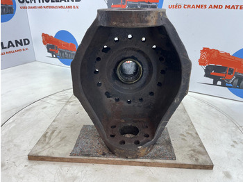 مفصل التوجيه - الرافعة Gottwald LTM 1070 steering knuckle 16 holes axle 3: صور 5