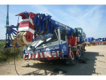 موبايل كرين LIEBHERR LTM 1090