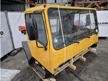 الكابينة والداخلية LIEBHERR