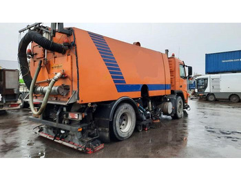 سياره كنس شوارع VOLVO M9 4x2R + Johnston Beam VX800 Road Cleaner: صور 2 سياره كنس شوارع VOLVO M9 4x2R + Johnston Beam VX800 Road Cleaner: صور 2