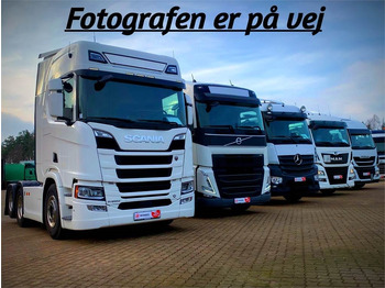 شاحنة ذات الخطاف MERCEDES-BENZ Arocs 3251