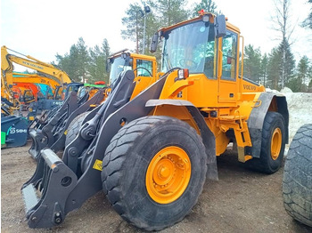 اللودر بعجل VOLVO L120E