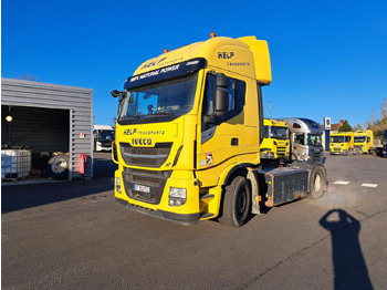 شاحنة جرار IVECO Stralis