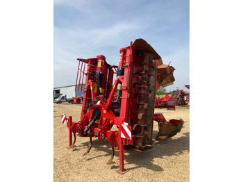 آلة حصاد GRIMME