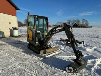 حفارة مصغرة Minigrävare Volvo EC18E: صور 1