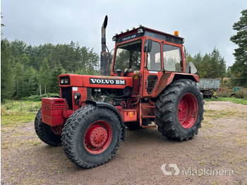 جرار VOLVO