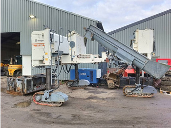 العامل بالقار WIRTGEN