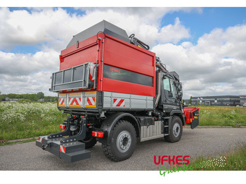 الشاحنات الصغيرة Mercedes-Benz Unimog U 427 Greentec woodchipper combi: صور 5