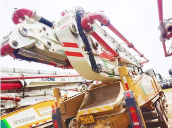 مضخة خرسانة XCMG Official Used HB52V Schwing 52m Concrete Pump Truck Mounted Boom Concrete Pump Price: صور 5