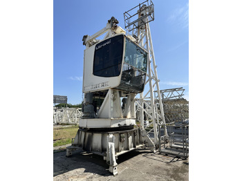 الرافعة LIEBHERR