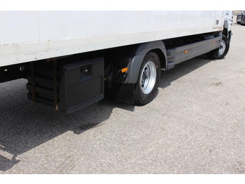 بصندوق مغلق شاحنة Mercedes-Benz Atego 1224L: صور 5